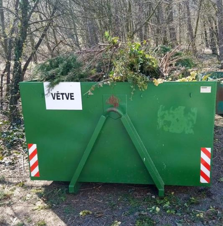 Kontejnery pro zahrádkáře přistaví technické služby i letos