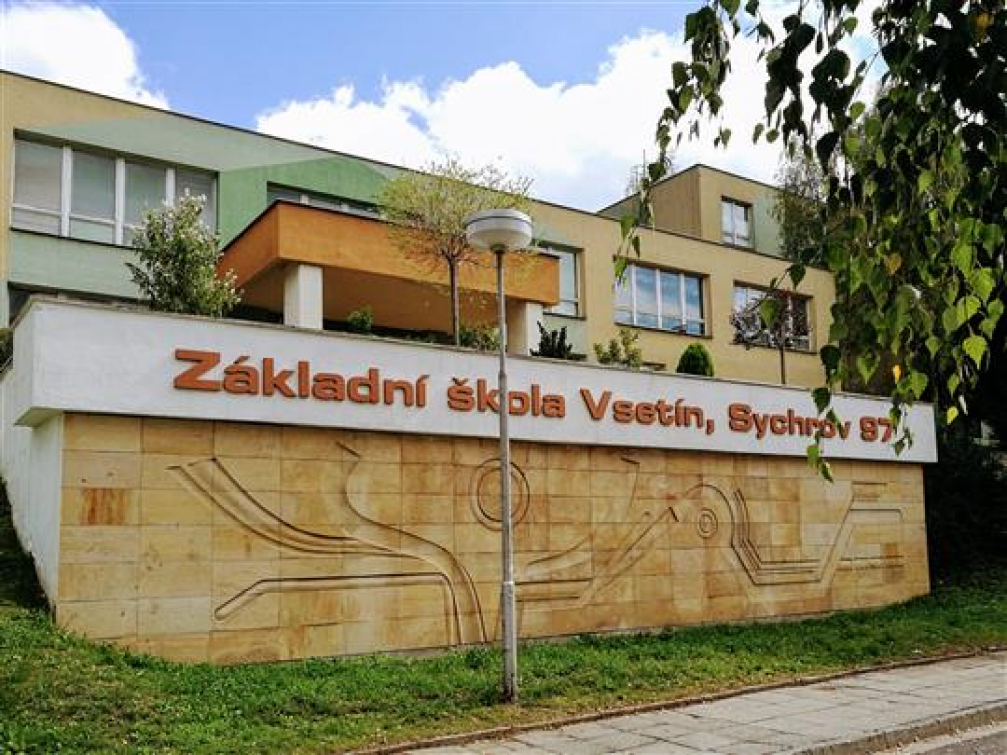 Školy začlenění Ukrajinců do vzdělávacího procesu zvládají