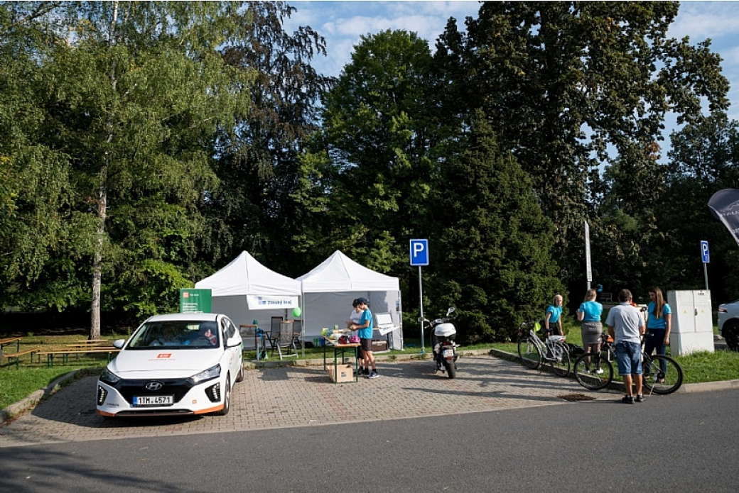 Přijďte si na Dny elektromobility vyzkoušet elektromobil či elektrokoloběžku!