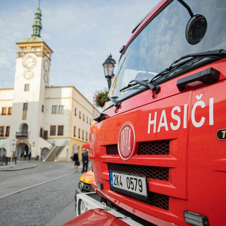 Kraj finančně podpoří stavbu nové hasičské stanice v Kroměříži i boj policie s kyberkriminalitou