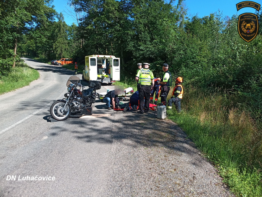 Motorkářská sezóna v plném proudu. Další dvě havárie