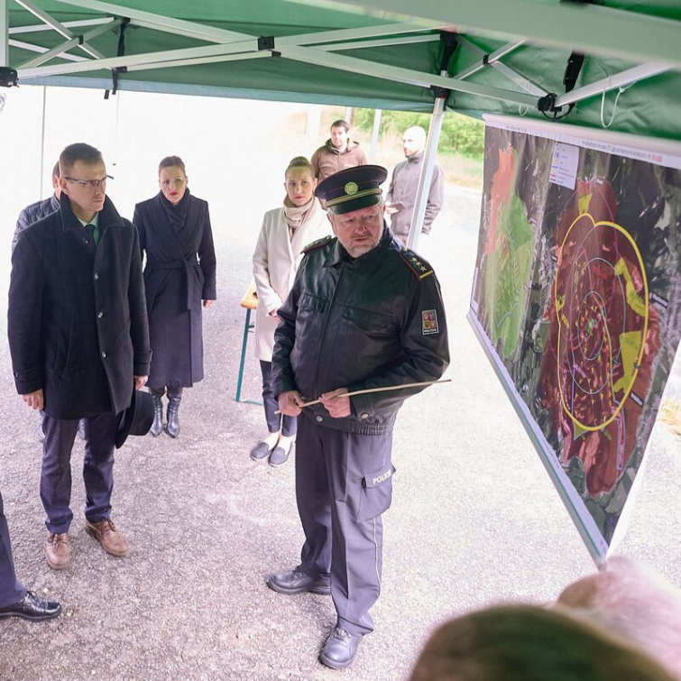 Hejtman Radim Holiš žádá vládu o dokončení asanace pozemků ve Vrběticích