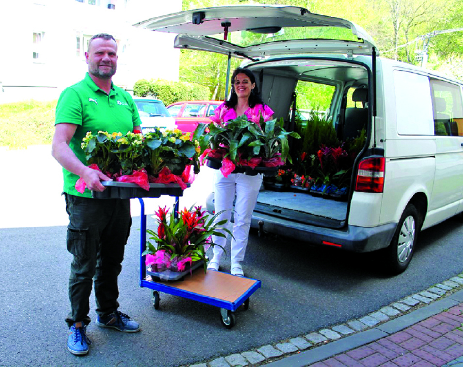 Květiny ze zahradnické výstavy teď dělají radost v sociálních službách