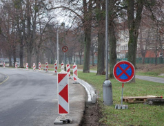 První z plánovaných protipovodňových opatření v Rožnově jsou umístěna na Tyršově nábřeží