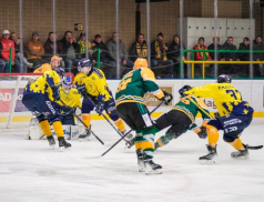 Berani vyloupili Lapač. Druhé derby rozhodl Holík v nájezdech