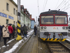 Mezi Horní Lidčí a slovenským Púchovem od 15. prosince už opět jezdí vlaky