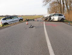 Vážná nehoda si vyžádala těžké zranění řidičky 