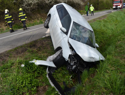 Dvě nehody, pět zraněných. Řidiči odmítli vyšetření ke zjištění ovlivnění alkoholem