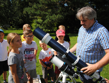 Kroužek přivítá mladé astronomy