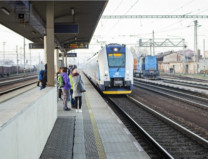 Kraj uzavře s ČD smlouvu na provoz tratí Kojetín – Valašské Meziříčí, Valašské Meziříčí – Rožnov 