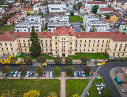 V Kroměříži začala rozsáhlá rekonstrukce bývalých kasáren. Nově v nich bude sídlit Národní památkový ústav