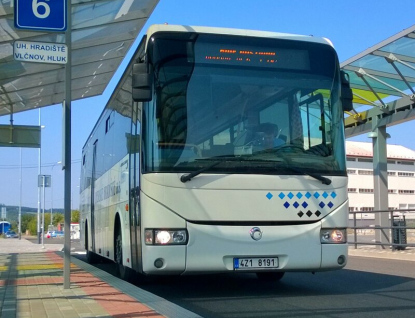 Nový školní rok přinese úpravy v jízdních řádech některých autobusových linek IDZK