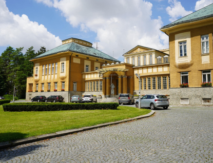 Psychiatrická nemocnice v Kroměříži získala akreditaci. Poskytuje pacientům kvalitní a bezpečnou péči, chválila komise