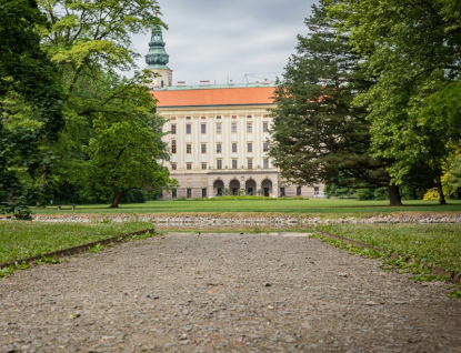 Zlínský kraj přispěje na obnovu Trámového pavilonu a tureckých stanů v Podzámecké zahradě