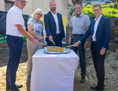 Začala stavba nové výjezdové stanice v Luhačovicích a rozšíření základny v Uherském Hradišti