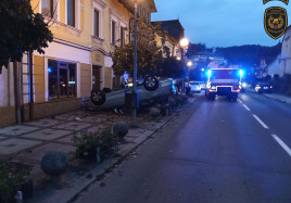 Zlin ridicka obratila auto